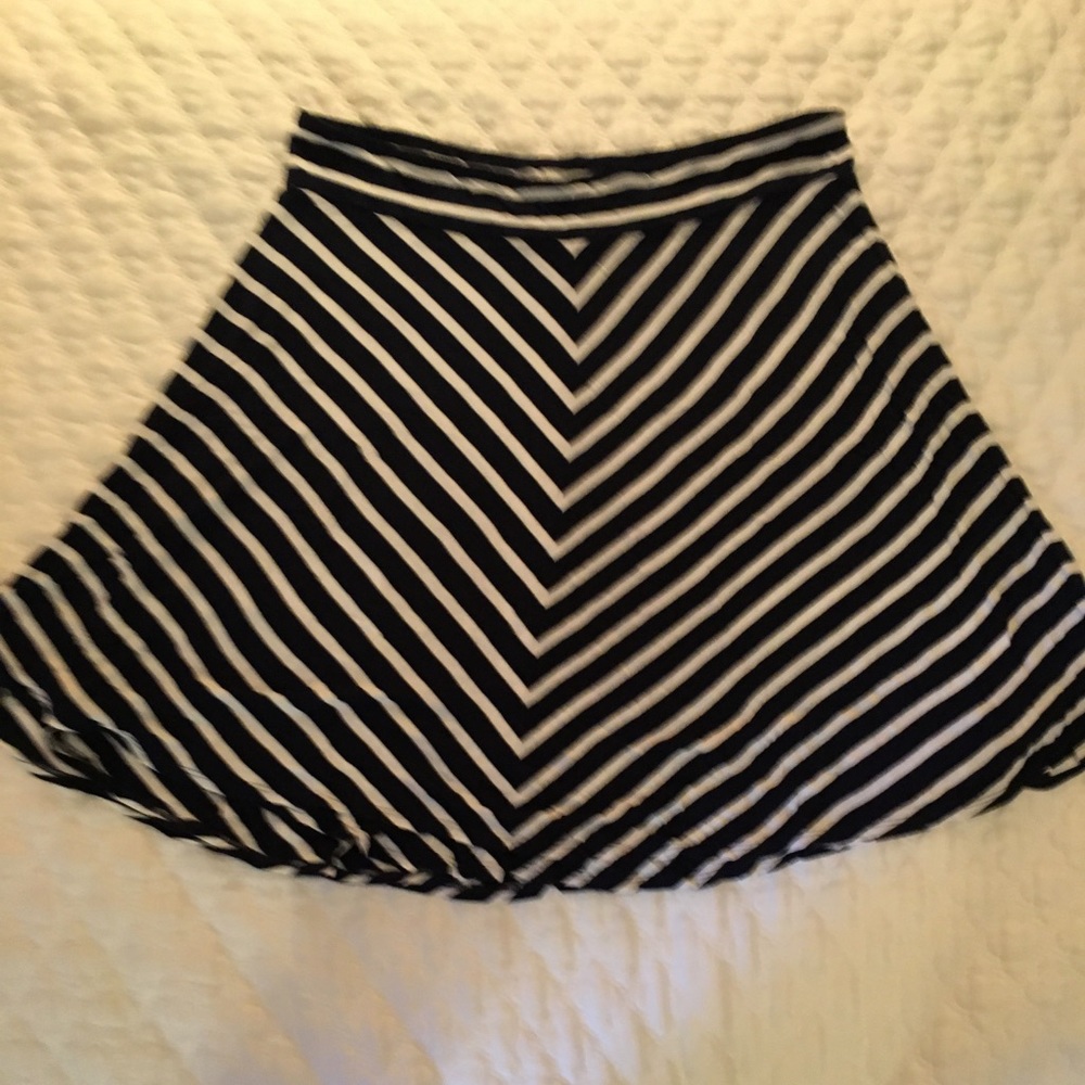 Lauren Ralph Lauren 2X MIDI Navy & White Skirt